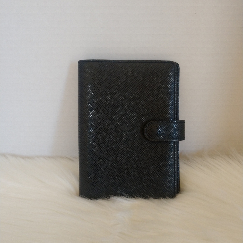 Louis Vuitton Taiga Agenda